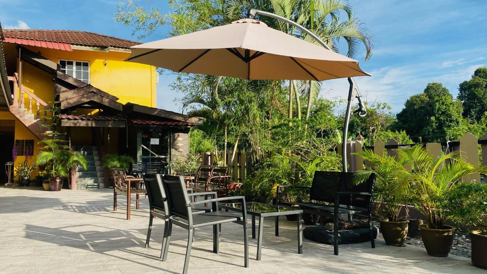 Motel Seri Mutiara Куах Экстерьер фото