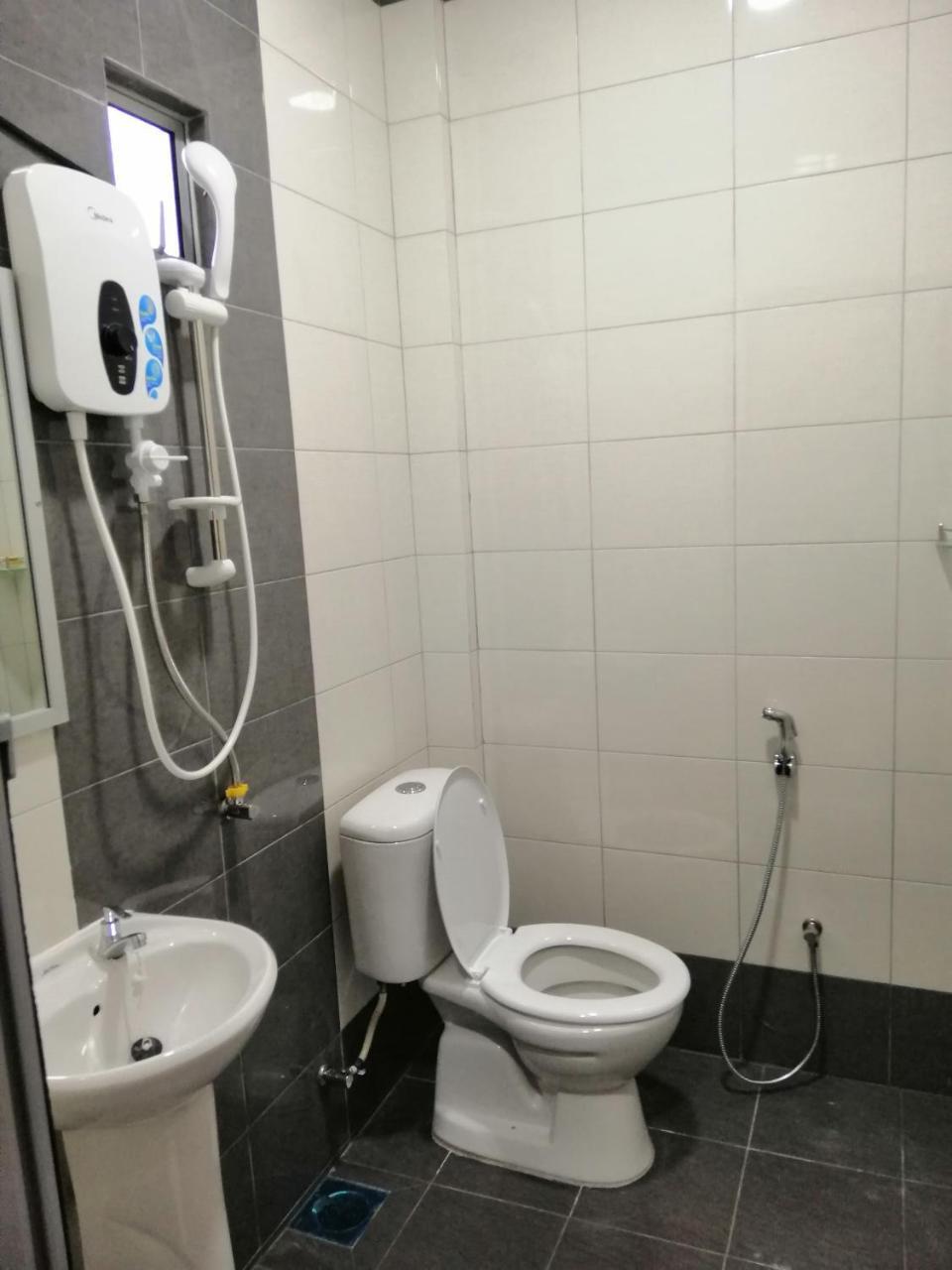 Motel Seri Mutiara Куах Экстерьер фото